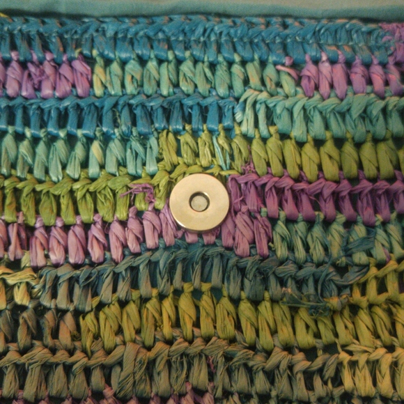 Clutch - Picture 2 of 3